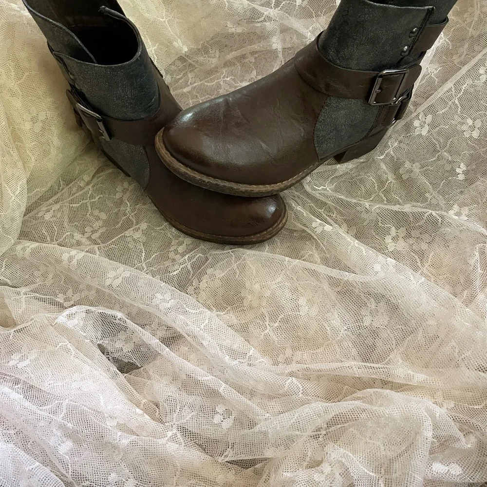 Women's Brown Leather Ankle Boots